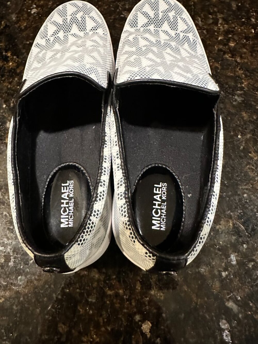 Michael Kors Keaton Slip On Sneakers Black White Mesh Women's Size 7M HX19G - Picture 3 of 5